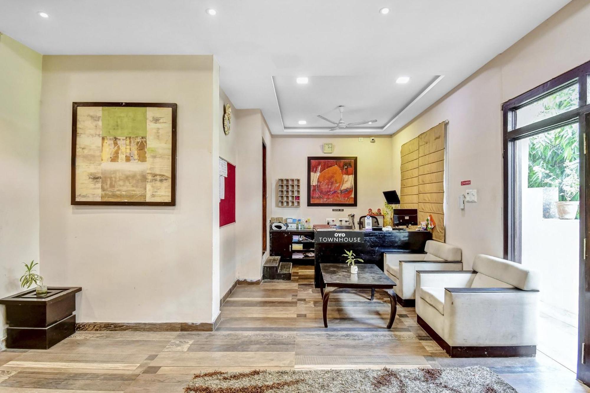 Super Townhouse All In One Kolkata Ngoại thất bức ảnh
