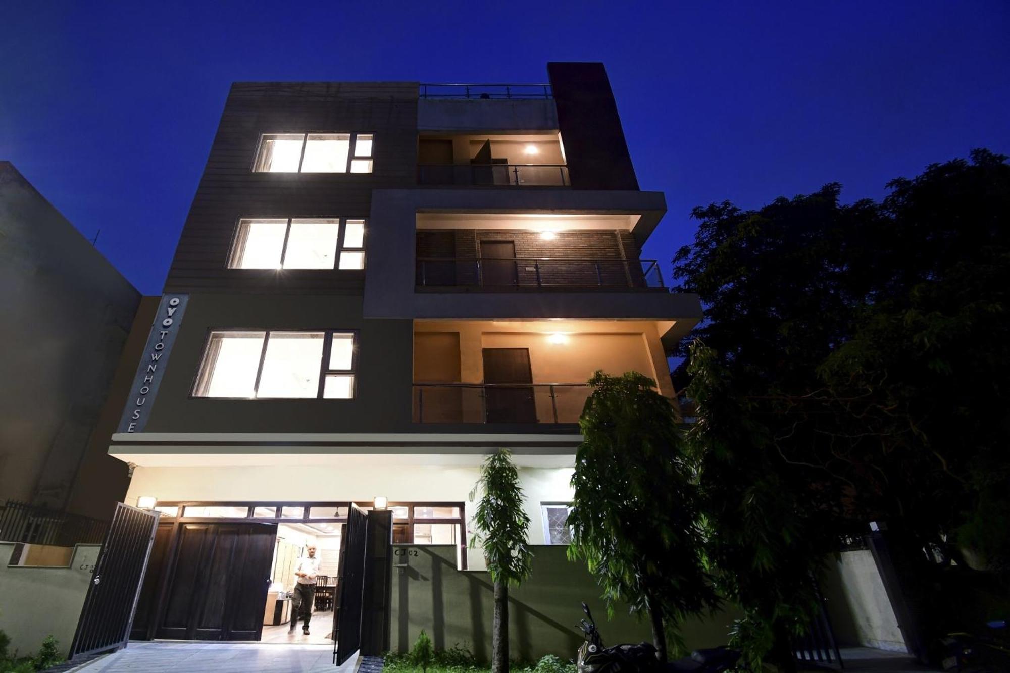Super Townhouse All In One Kolkata Ngoại thất bức ảnh